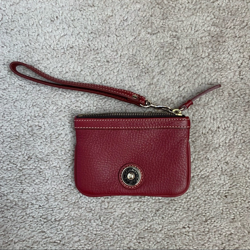 Dooney & Bourke Dillen Medium Pocket Sac - Picture 16 of 17